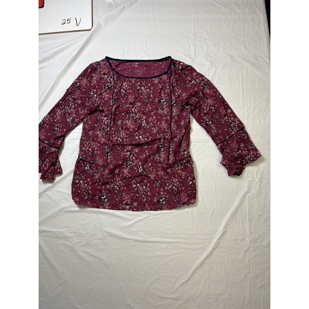 LOFT Womens maroon/plum 3/4 sleeve blouse w/bell sleeves, size Extra Small